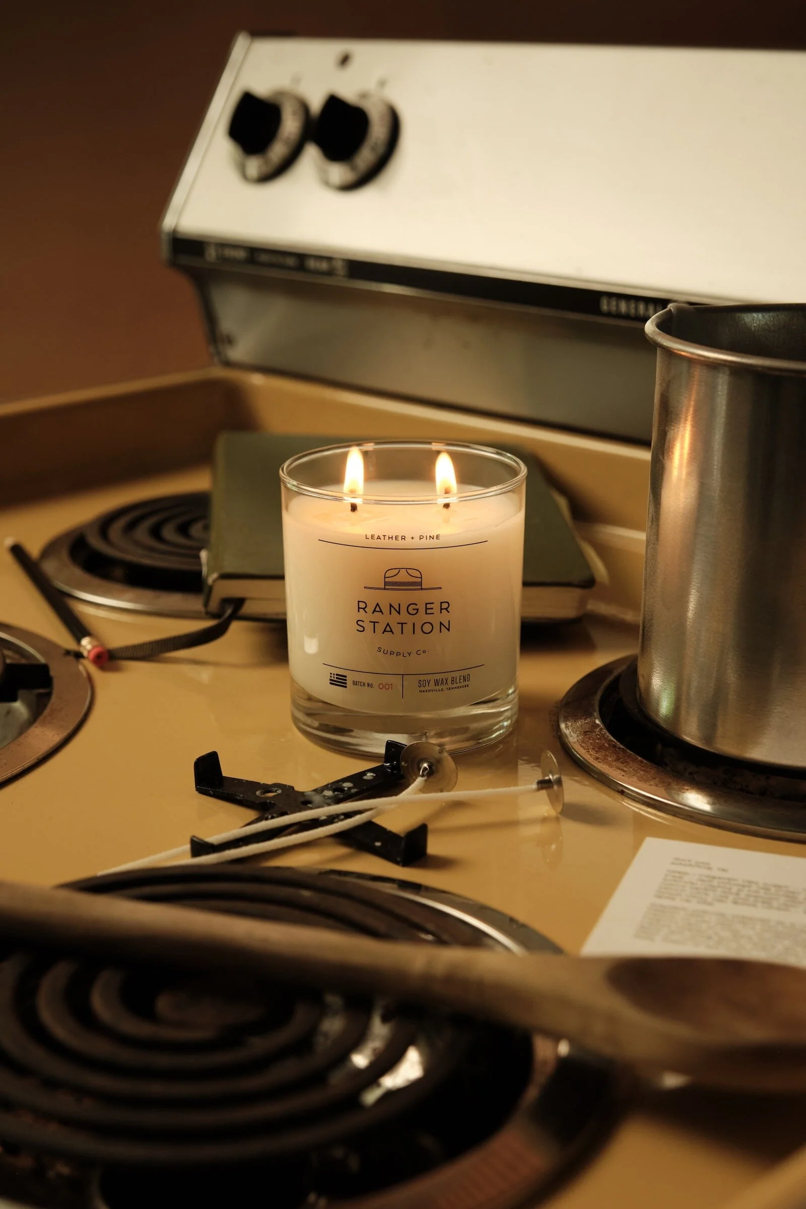 LEATHER + PINE CANDLE (2015 EDITION) - Image 3